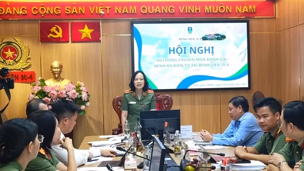 Nâng cao hiệu quả bệnh án điện tử, phục vụ CBCS và người dân tại Bệnh viện 30-4