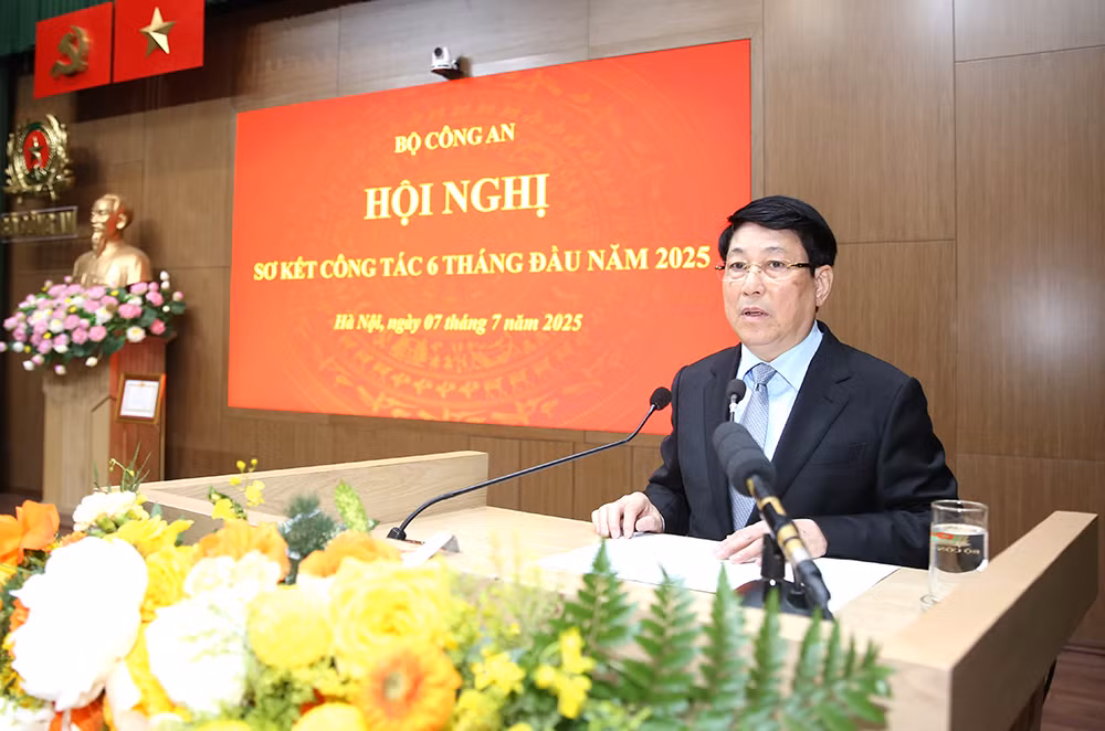 Bảo đảm tốt an ninh chính trị, trật tự, an toàn xã hội trong thực hiện chính quyền địa phương 2 cấp -0