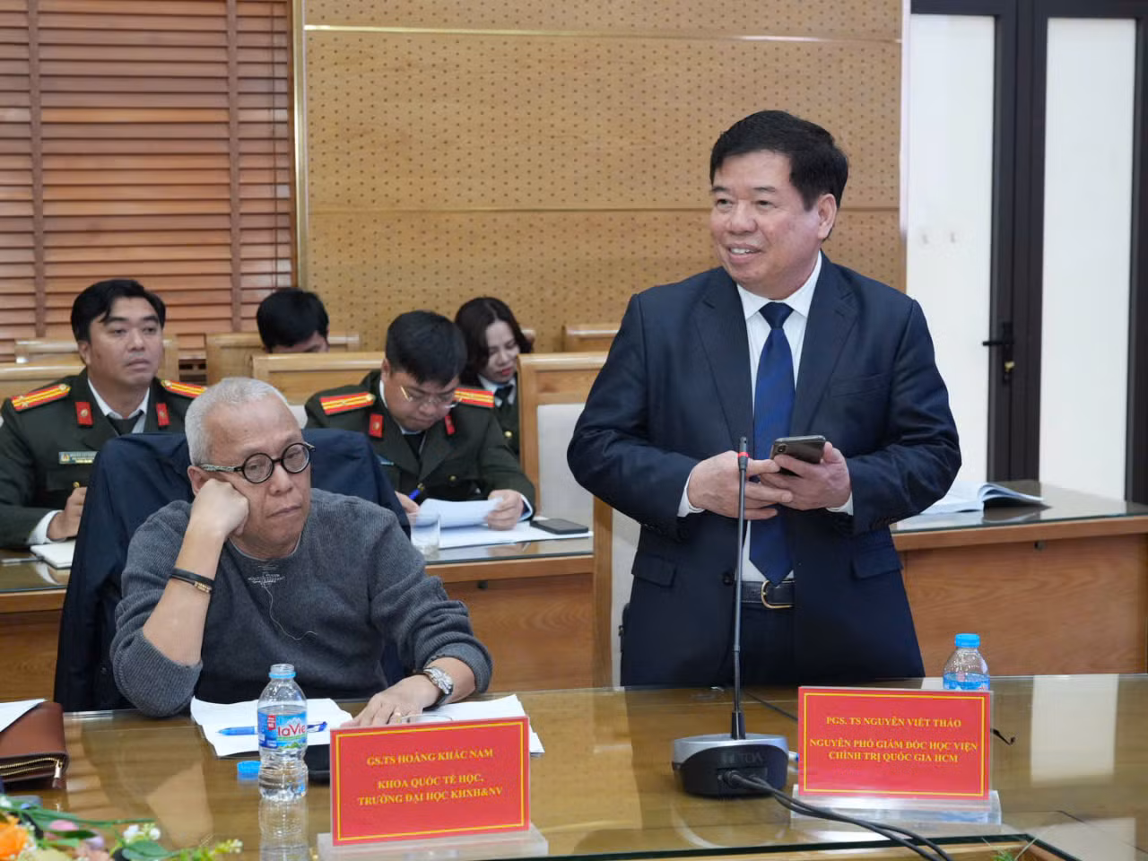 Phát huy vai trò của Việt Nam trong đảm bảo an ninh quốc tế -0