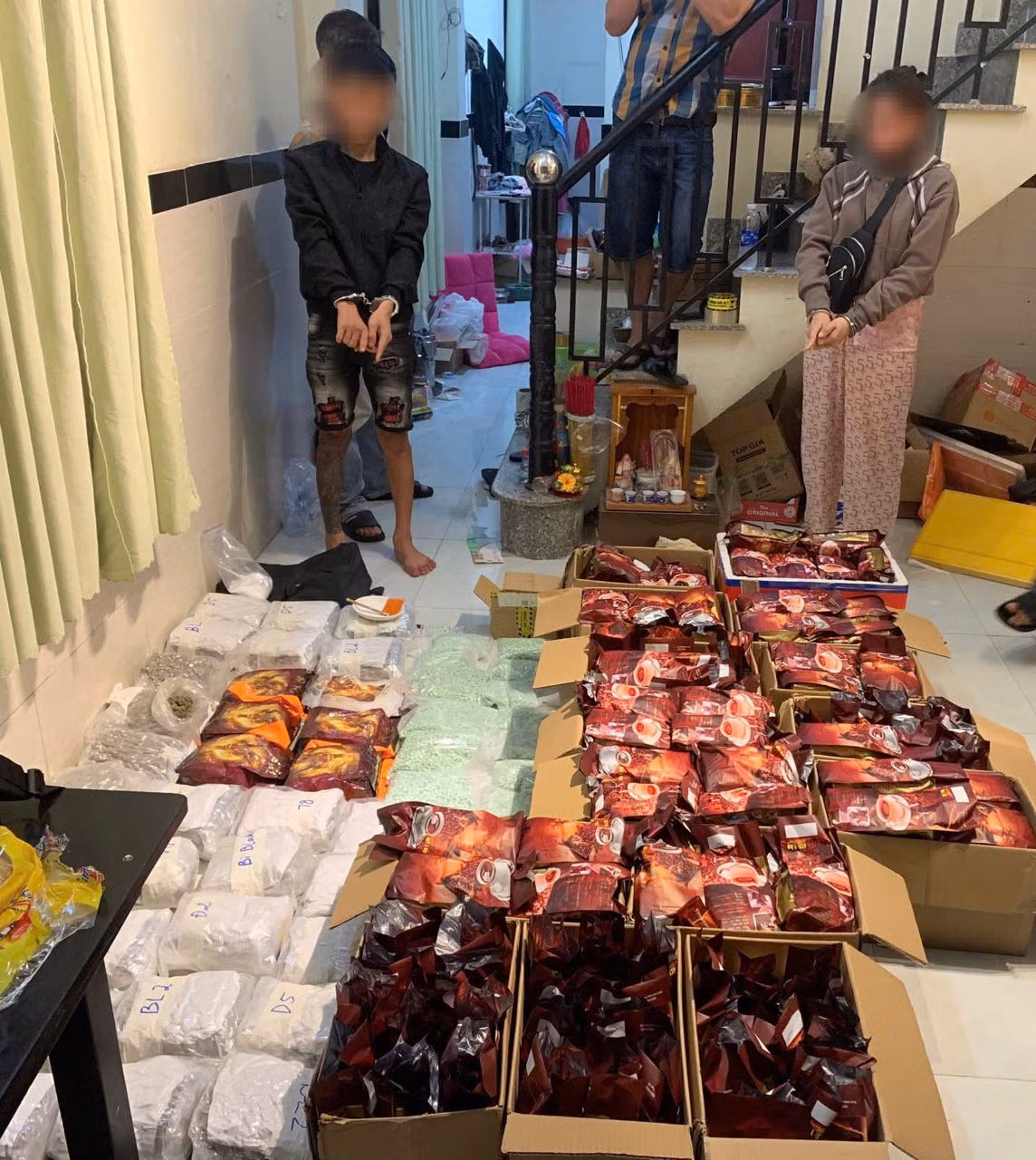Chuyên án “VN10”: Triệt xóa thêm hai băng nhóm ma túy lớn, thu giữ hơn 245 kg ma túy -1