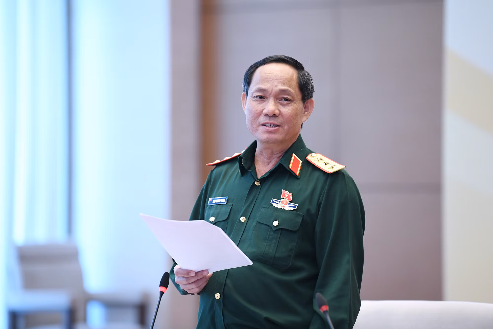 Trúng đấu giá xong phải gắn biển số vào xe chứ không thể "giữ khư khư rồi đầu cơ" ảnh 10
