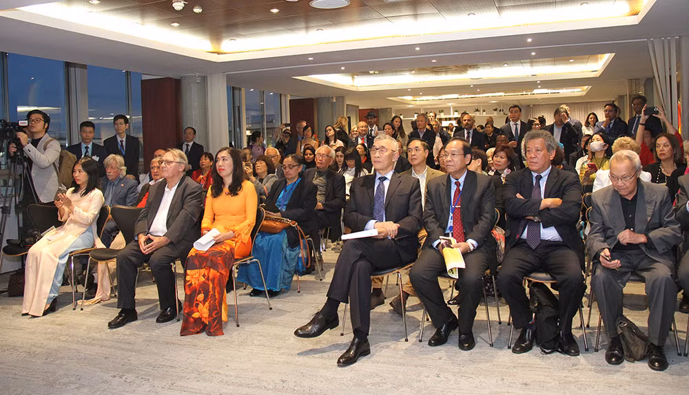 Lễ kỷ niệm 35 năm tổ chức UNESCO thông qua Nghị quyết tôn vinh Chủ tịch Hồ Chí Minh -0