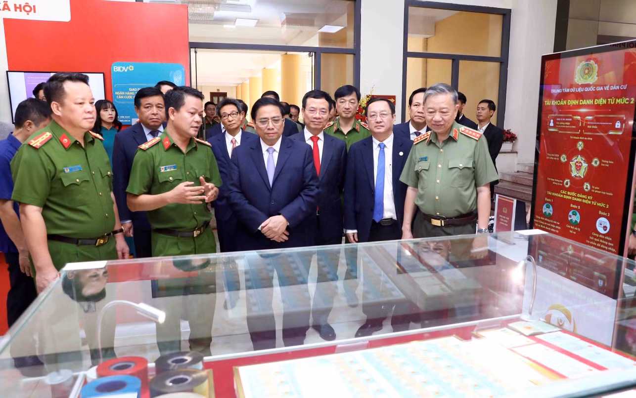Bộ Công an đã thể hiện vai trò tiên phong, nòng cốt trong chuyển đổi số quốc gia -0