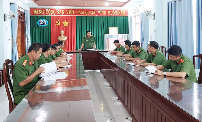 Liên tiếp triệt phá 10 nhóm “tín dụng đen” ở Bình Phước -0