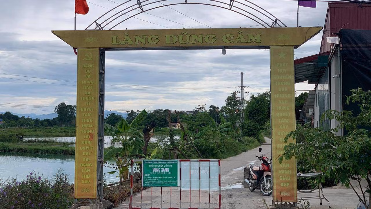 Bắt đối tượng giết người, giấu dưới ao nước -0