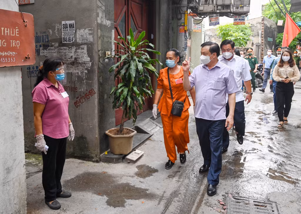 Bí thư Thành ủy Hà Nội: Chủ động chuẩn bị, quyết tâm không để F0 cách ly tại nhà -0