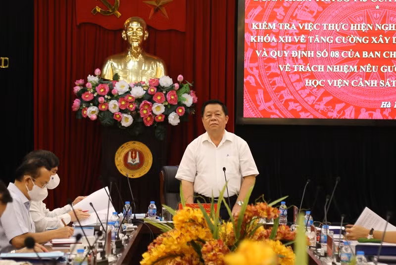 Đoàn kiểm tra của Ban Bí thư Trung ương Đảng làm việc với Đảng bộ Học viện CSND -0
