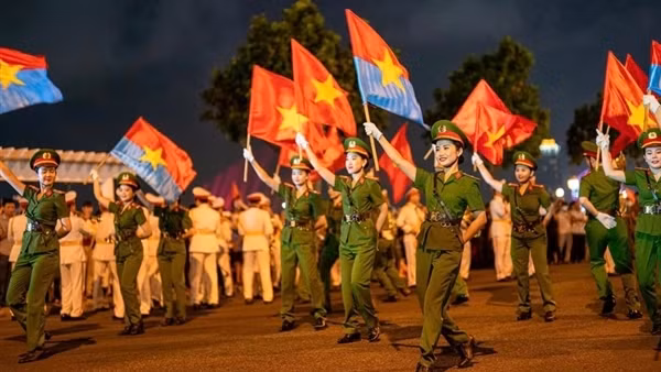 Gala “Tổ quốc bình yên” – Dấu ấn an ninh giữa mùa lễ hội ở thành phố đáng sống