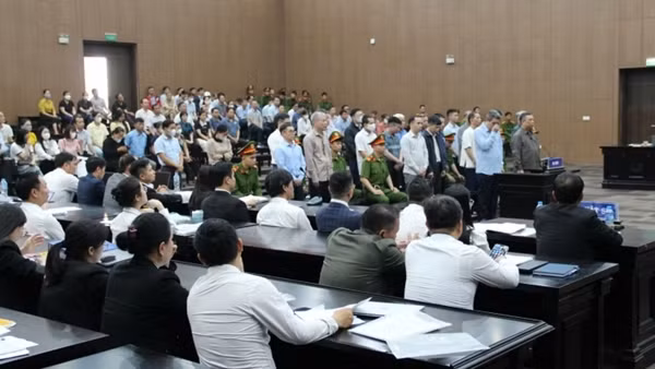 Cân bằng giữa bảo mật nghề nghiệp và trách nhiệm công dân