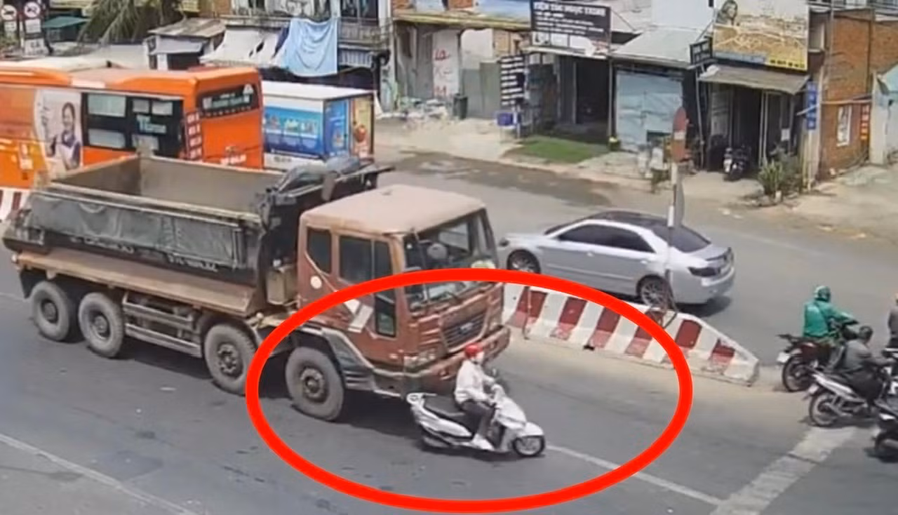 Gặp họa vì những thói quen khó bỏ khi tham gia giao thông -0