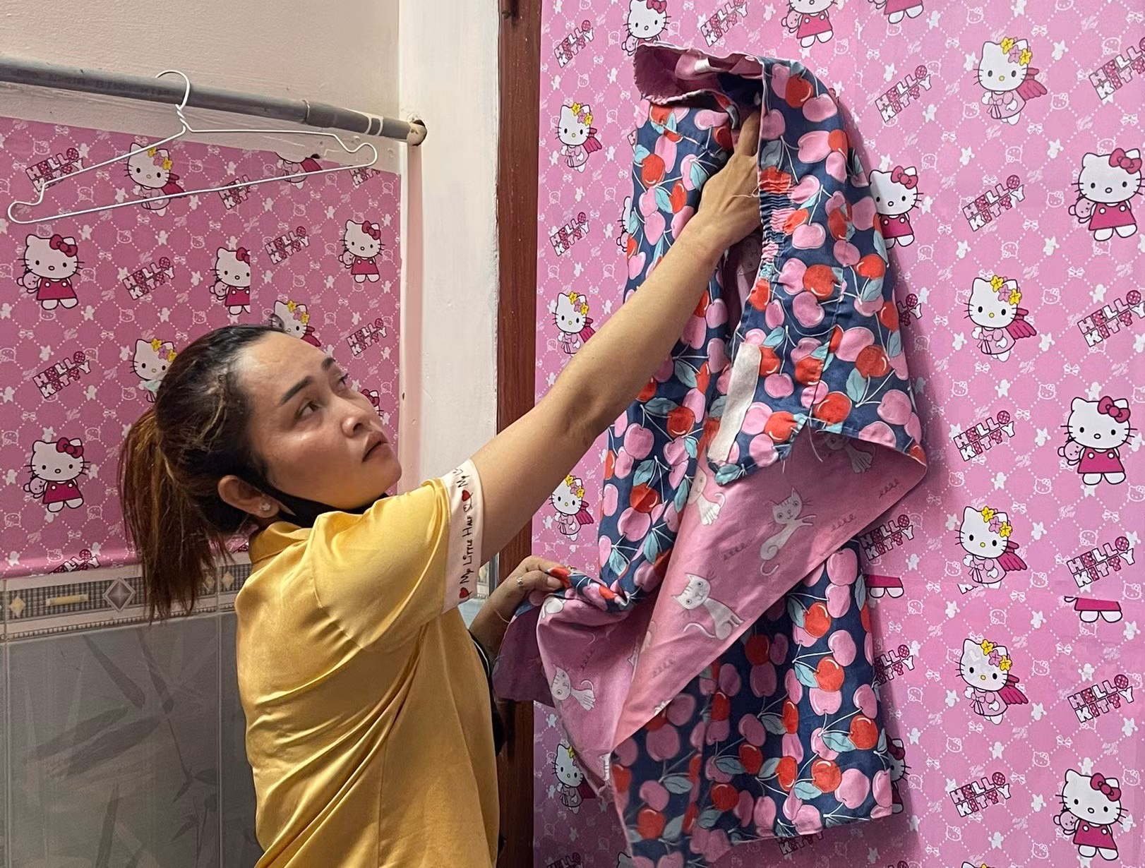 Bắt nhóm đối tượng tàng trữ, lưu hành tiền giả -0