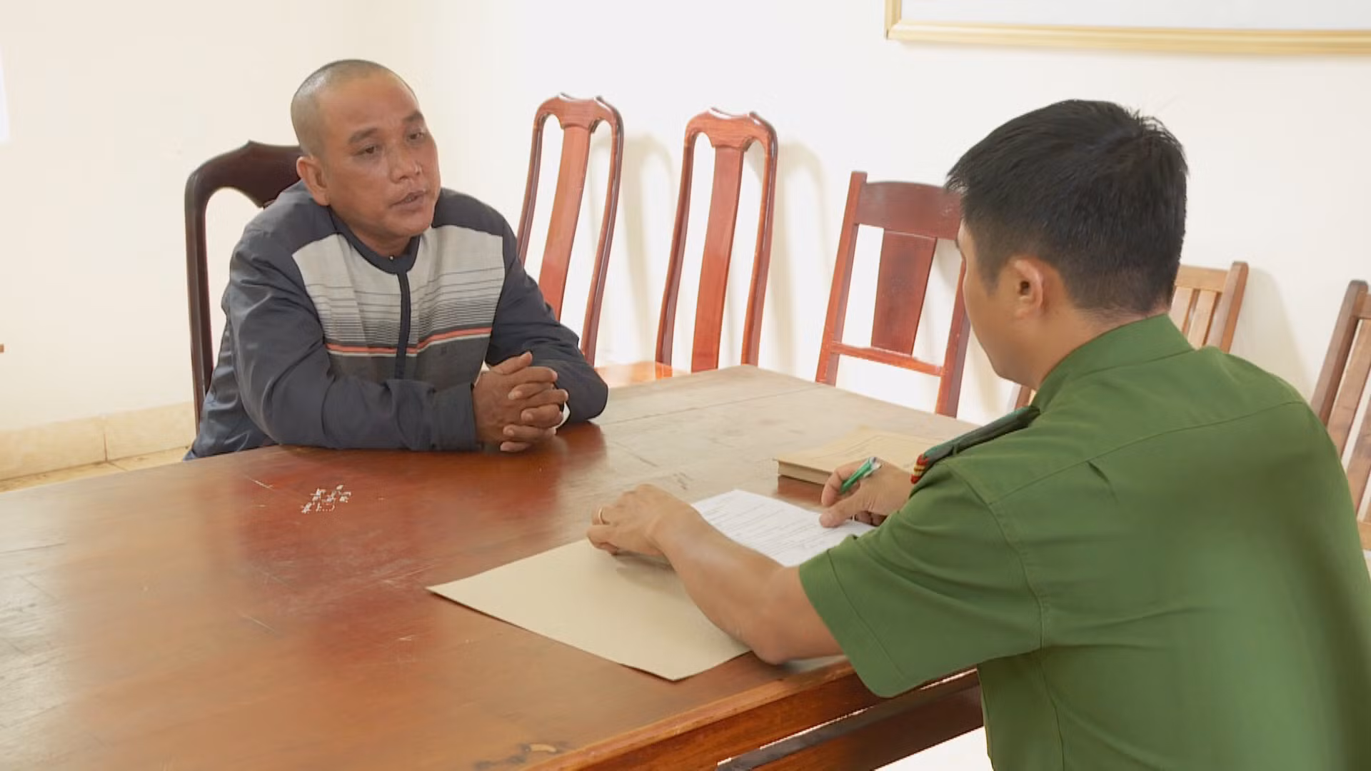 Giả nhà sư để trốn truy nã nhưng không thoát -0