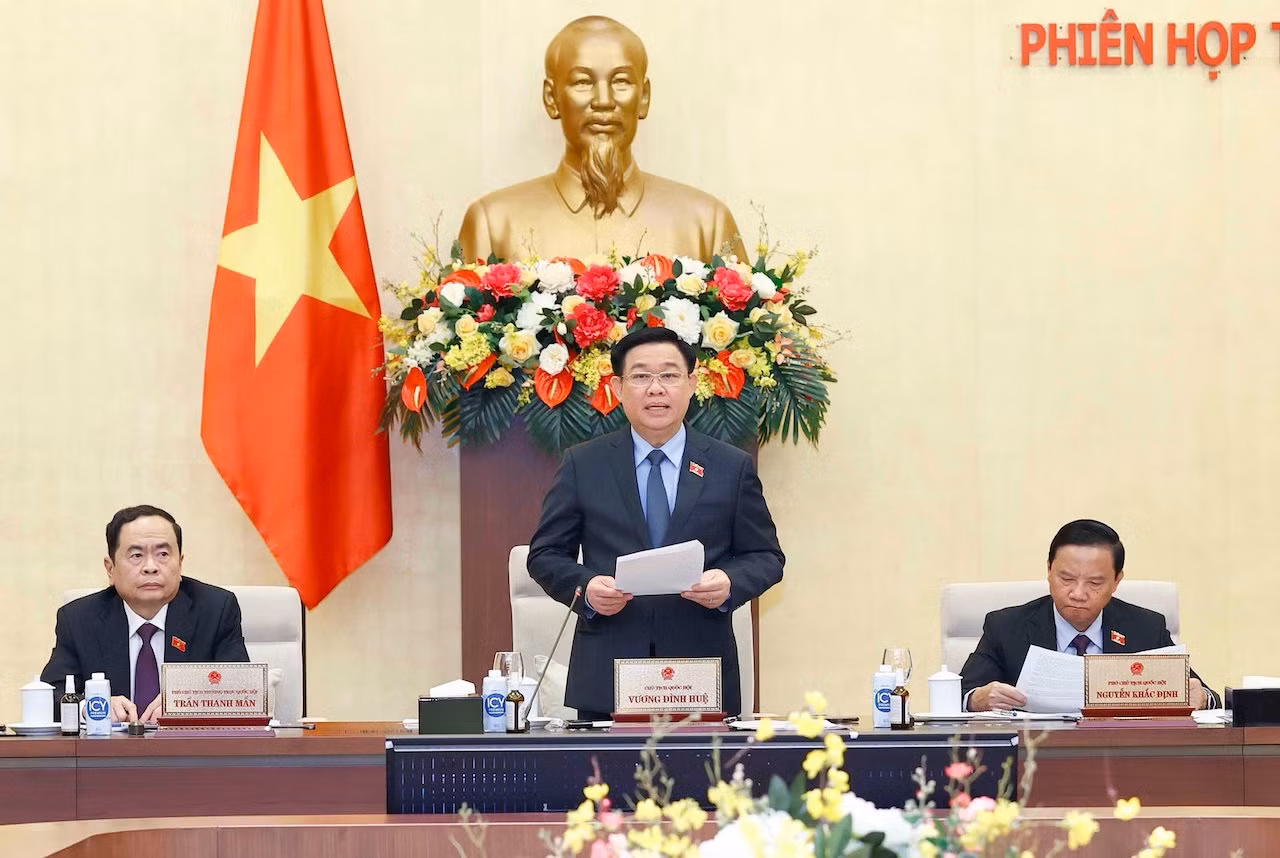 Phiên họp chất vấn Bộ trưởng Bộ Công an và Bộ Văn hóa, Thể thao và Du Lịch -0