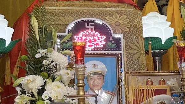 “Anh hy sinh vì cuộc sống bình yên của nhân dân”