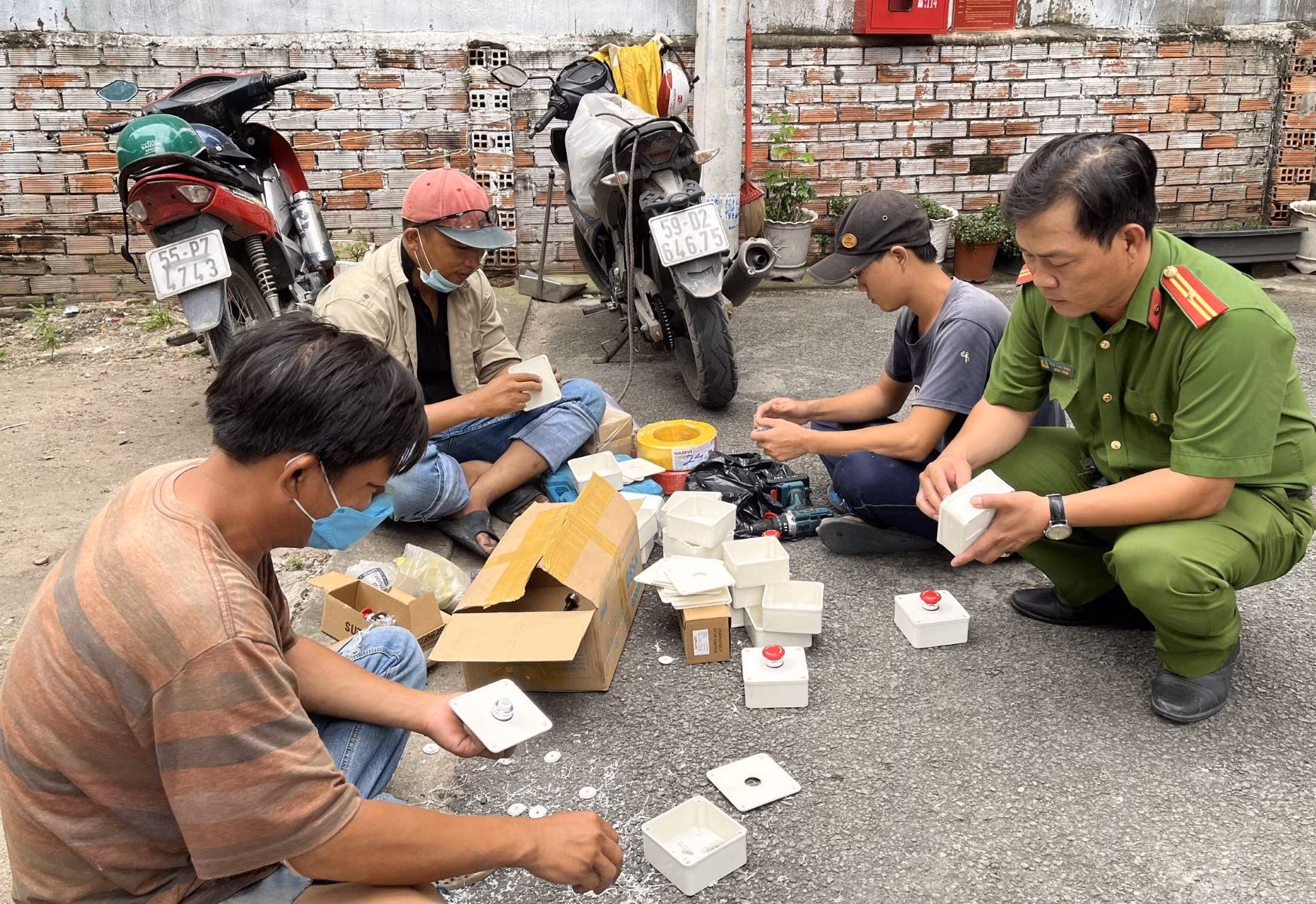 Phòng cháy chủ động bằng mô hình “Tổ liên gia PCCC” -2