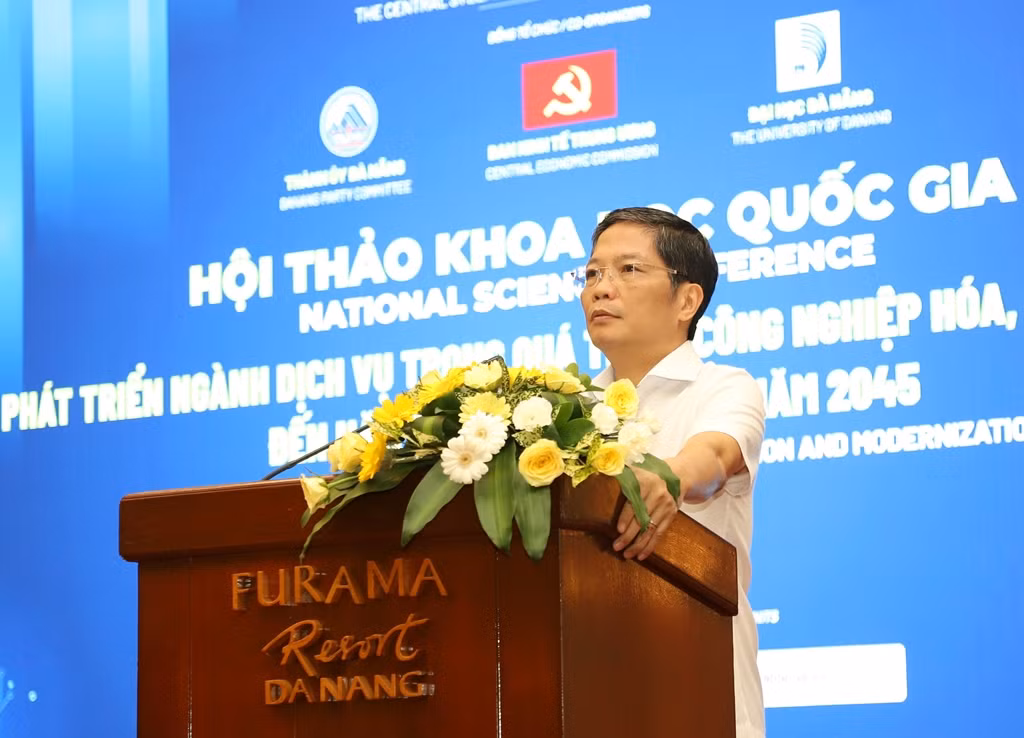 Phát triển ngành dịch vụ trong quá trình công nghiệp hóa, hiện đại hóa đến năm 2030, tầm nhìn đến năm 2045 -0