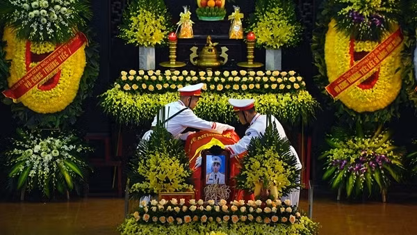 Tổ chức trọng thể Lễ tang 3 liệt sỹ Công an hy sinh khi chữa cháy