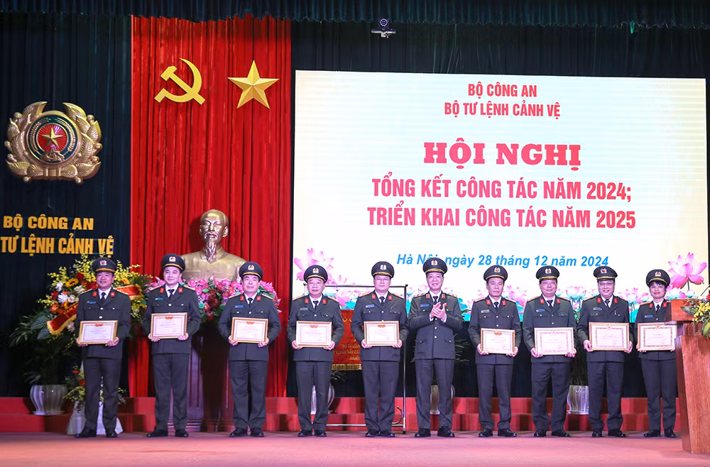 Quyết tâm giành thắng lợi mục tiêu hiện đại hóa lực lượng Cảnh vệ trong năm 2025 -0