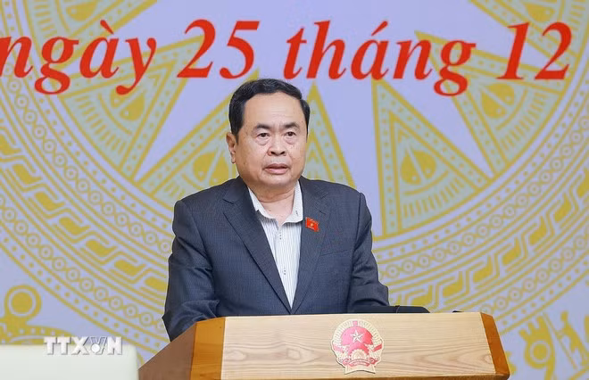 Thủ tướng: Sớm đưa chính sách vào cuộc sống, khơi thông nguồn lực cho phát triển -0
