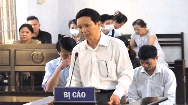 Cựu Giám đốc CDC Đắk Lắk cùng các đồng phạm lãnh án