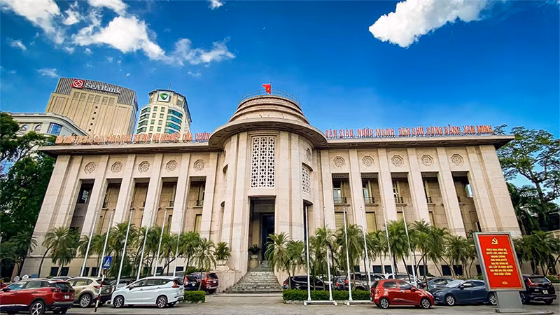 Ngân hàng Nhà nước: Giảm lãi suất để hỗ trợ tăng trưởng kinh tế -0