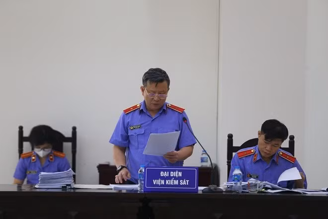 Phúc thẩm vụ án AIC: Cựu Giám đốc Bệnh viện Đồng Nai và nhiều bị cáo được đề nghị giảm án -0