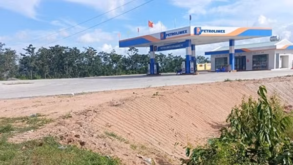 Chuyển cơ quan điều tra xử lý trường hợp đấu nối trái phép gây mất an toàn giao thông