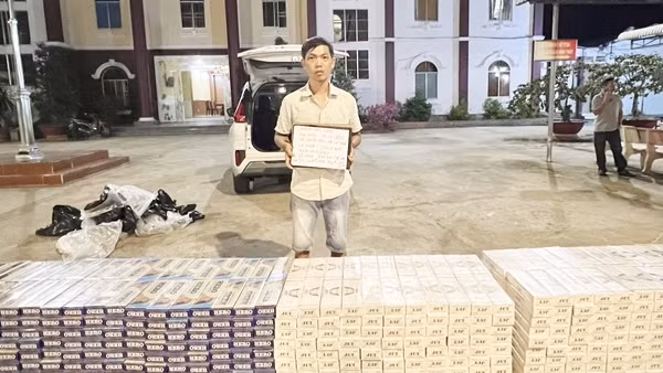 Vận chuyển thuốc lá lậu từ Long An về Cần Thơ tiêu thụ thì bị bắt