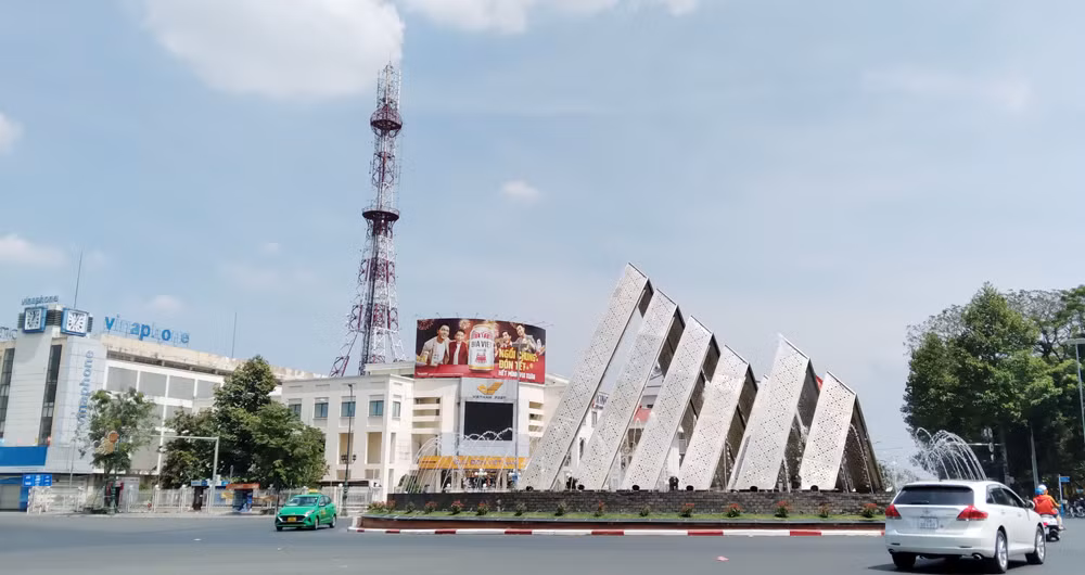 1-ngã năm trung tâm thành phố tây ninh.jpg -0
