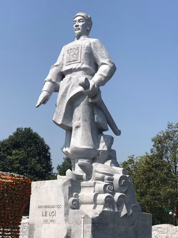 le_thai_to.jpg -0