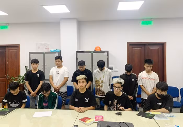Chữa bệnh vô cảm cho giới trẻ -0