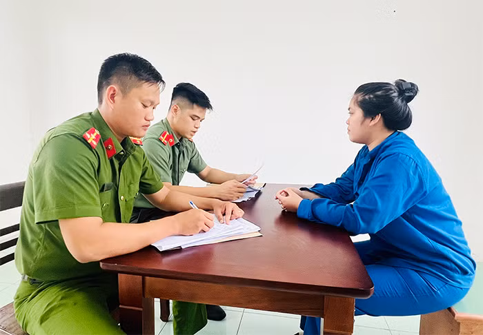 Hàng tỷ đồng “bốc hơi” vì bẫy lừa mới -0