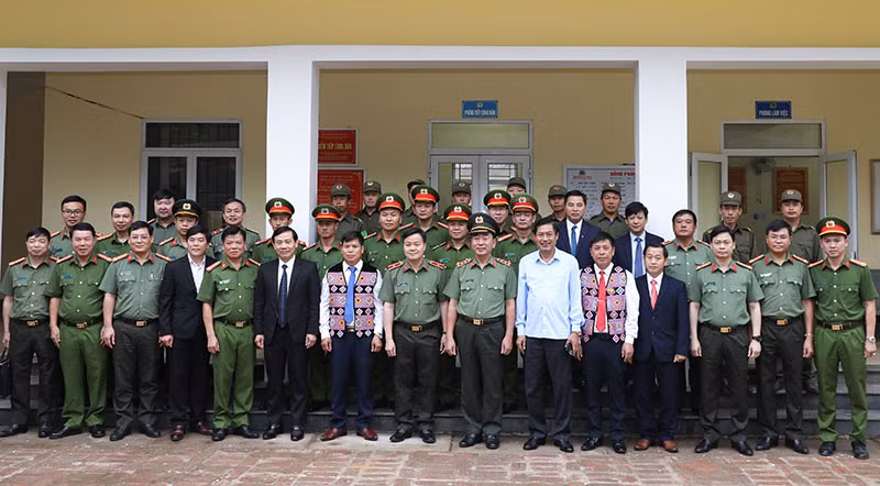 Thực hiện đồng bộ các giải pháp giữ vững ANTT trên địa bàn huyện Vân Hồ, tỉnh Sơn La -0