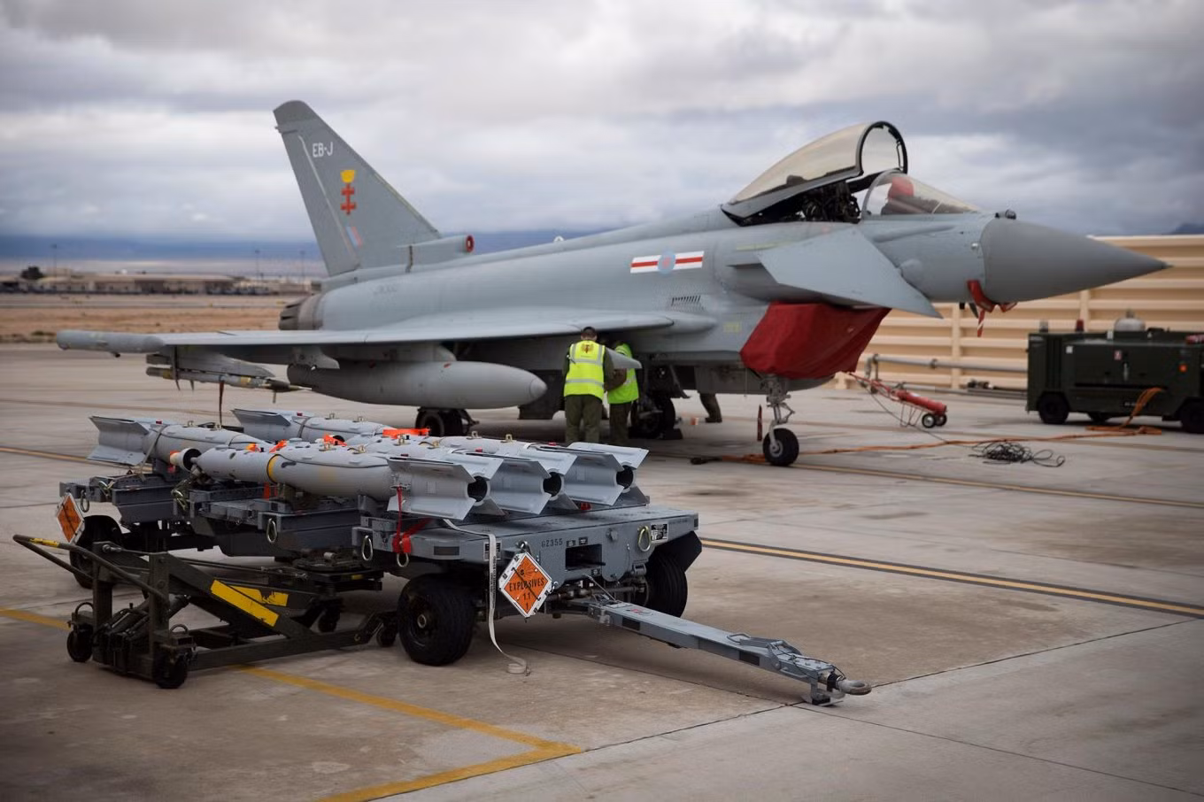 Bom Paveway IV của Anh có giúp Ukraine “thay đổi cuộc chơi” ? -0