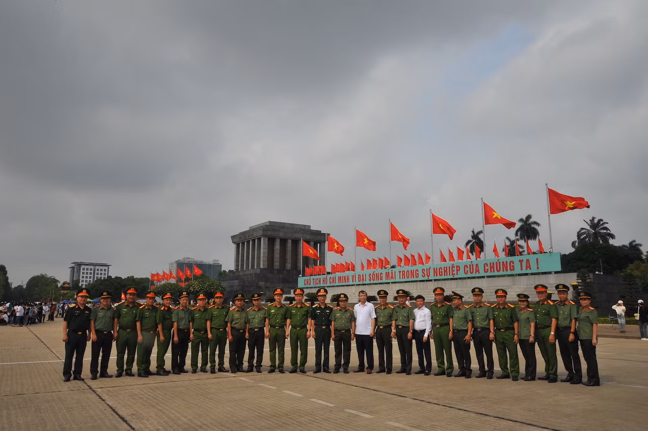 Bộ Tư lệnh Bảo vệ Lăng Chủ tịch Hồ Chí Minh và Công an thành phố Cần Thơ ký kết quy chế phối hợp -0