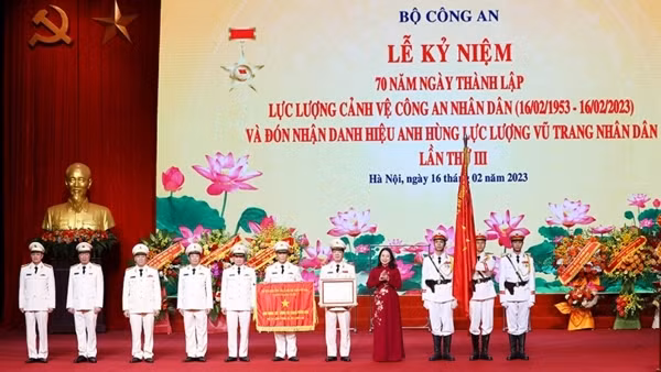 Thư cảm ơn của Bộ Tư lệnh Cảnh vệ