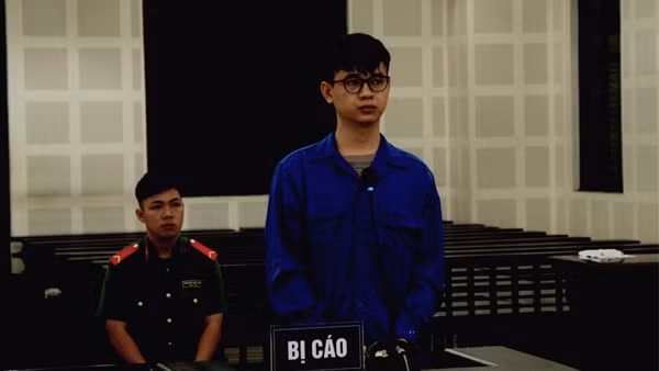 Bản án thích đáng cho "nghịch tử" sau khi uống rượu