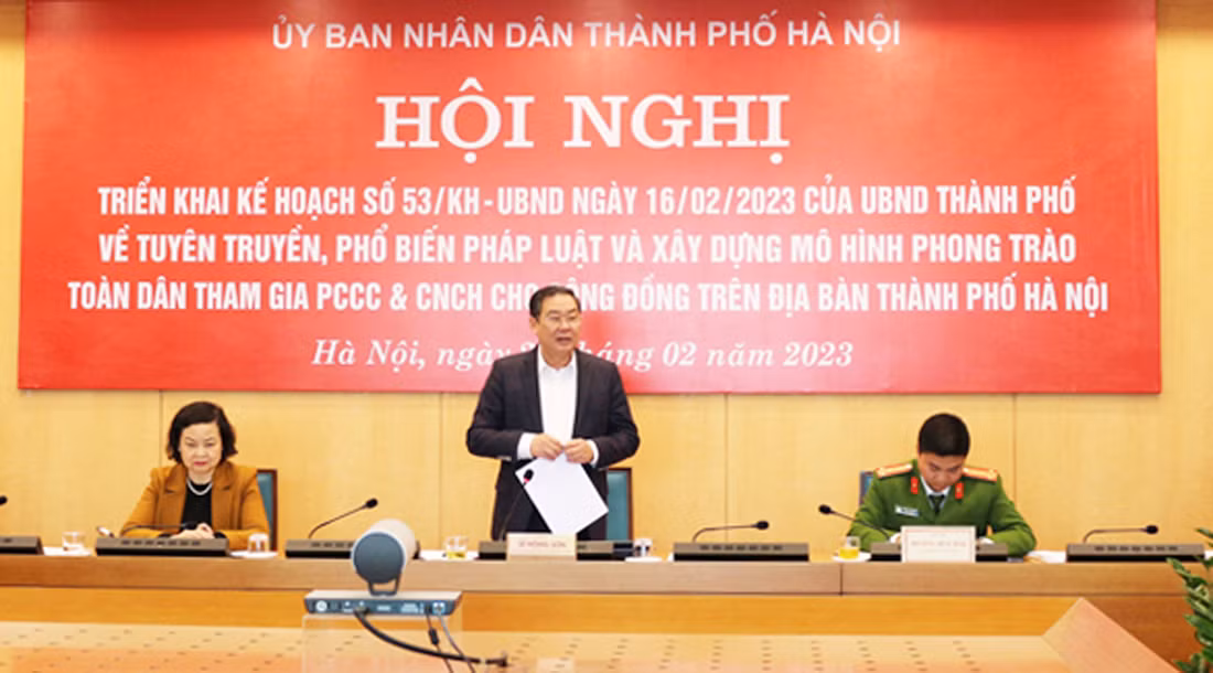 Trang bị các phương tiện để triển khai phương án “4 tại chỗ” trong phòng cháy, chữa cháy -0