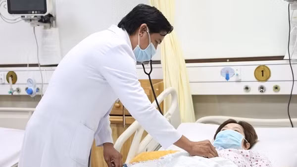(Hi hữu): Vỡ gan vì dây đai nịt bụng giảm cân