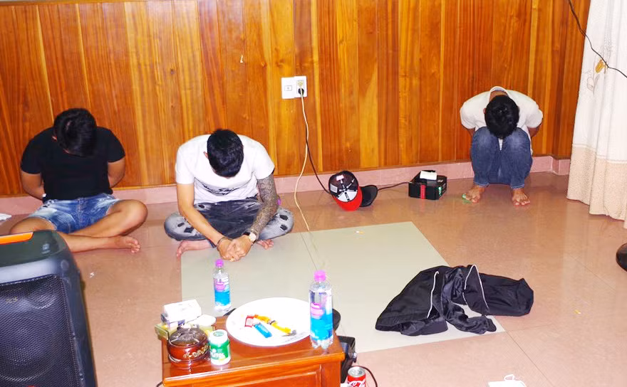 Bắt tạm giam đối tượng tổ chức tiệc ma túy trong căn nhà thuê trọ -0