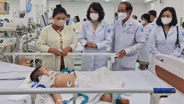 Số ca mắc sốt xuất huyết và tay chân miệng dự báo sẽ gia tăng và kéo dài