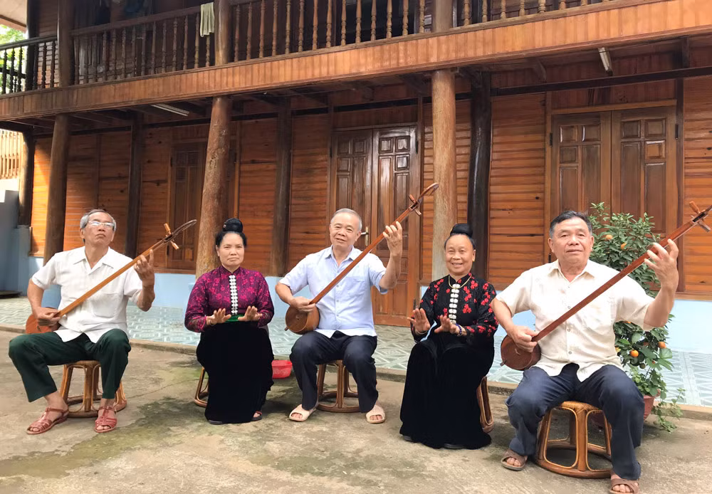 Để điệu khắp mãi ngân vang -0