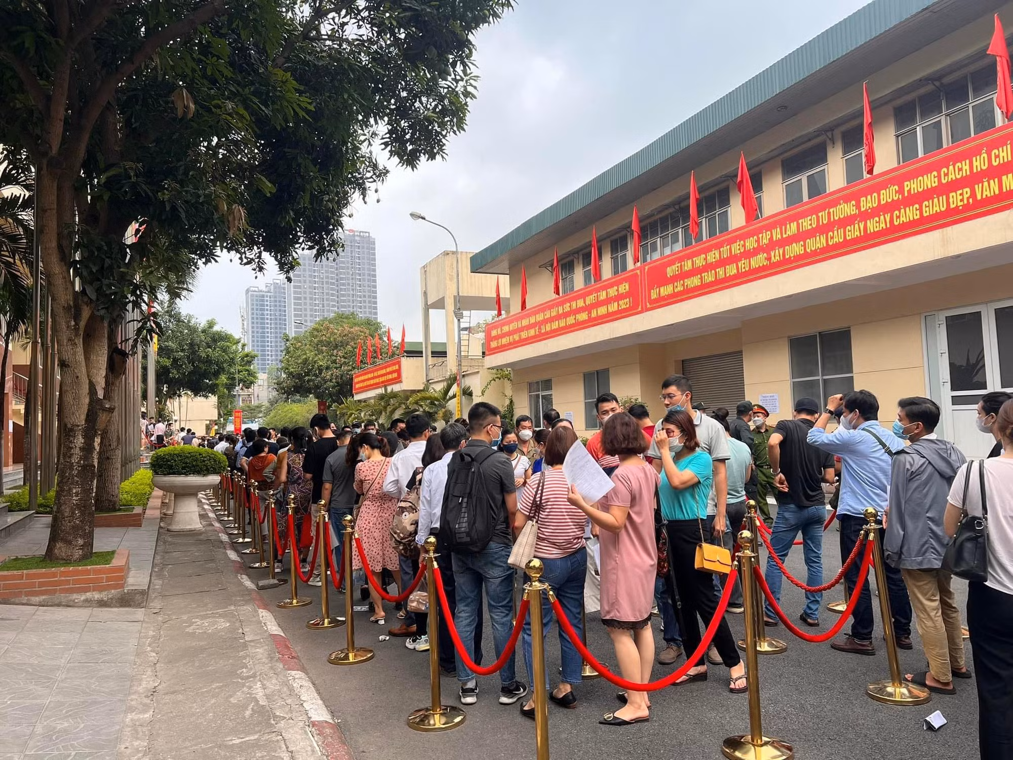 Cảnh giác với “cò” nhà ở xã hội -0