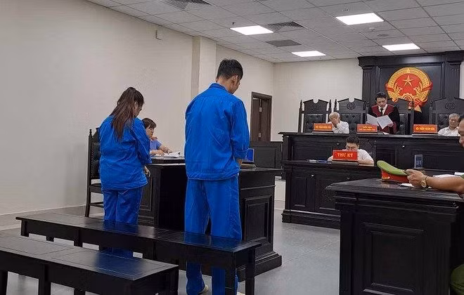 Thuê nhà sống chung để buôn ma túy, đôi năm nữ lĩnh 33 năm tù -0