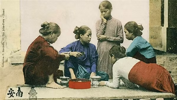 Miếng đỉnh chung mới quệt đã khem