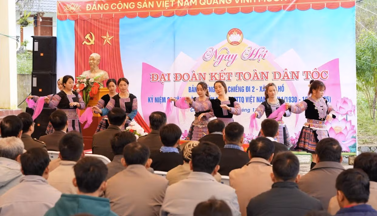 Đại đoàn kết – Sức mạnh nơi đại ngàn -1