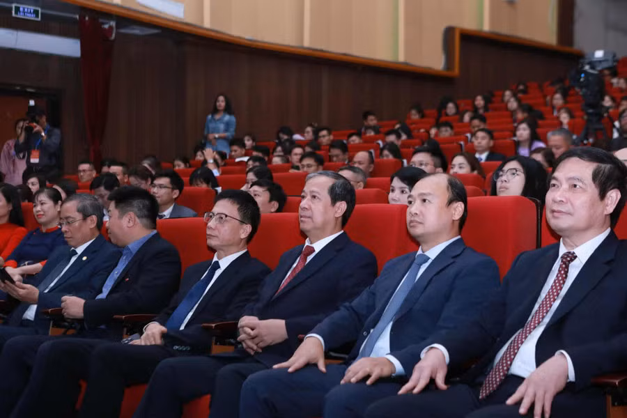 Trao Giải báo chí toàn quốc Vì sự nghiệp Giáo dục Việt Nam năm 2025 -0