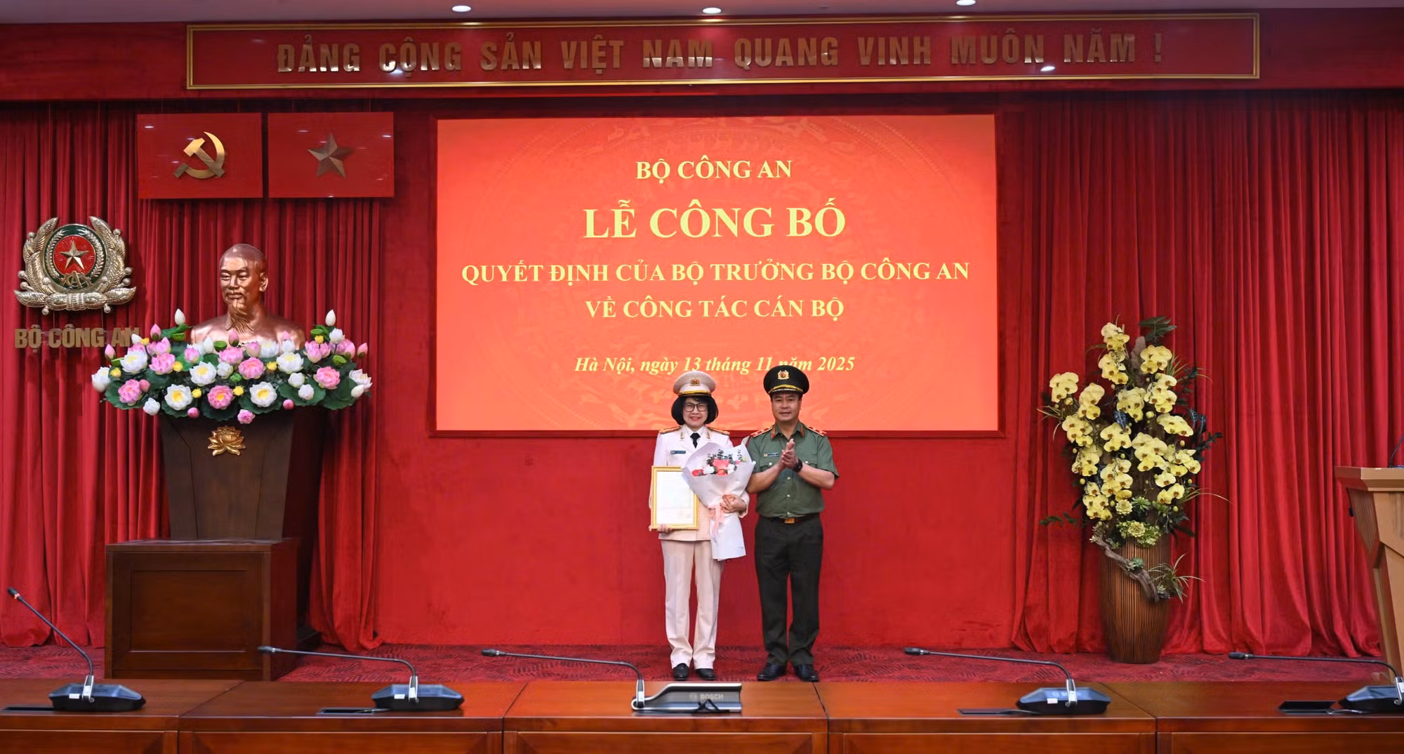 Cục Pháp chế và cải cách hành chính, tư pháp có tân nữ phó cục trưởng -0