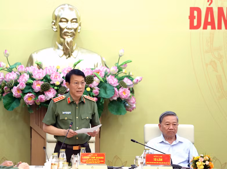 Tổng Bí thư dự và chỉ đạo Hội nghị Đảng ủy Công an Trung ương 6 tháng đầu năm 2025 -0