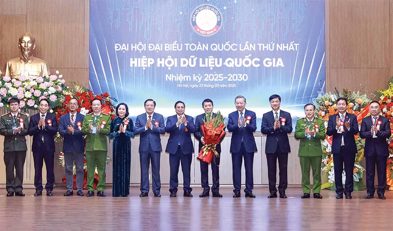 4ĐB-Lực lượng CAND khai mở kỷ nguyên mới với Đề án 06 và Nghị quyết 57 -0